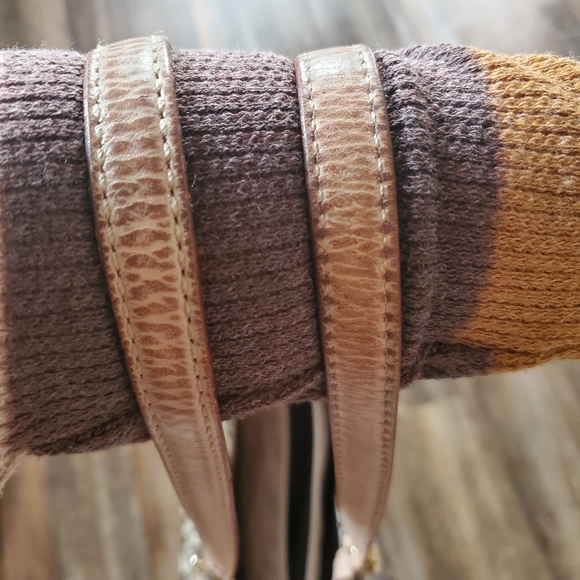 Michael Kors Monogram Shoulder Tote - Picture 7 of 9